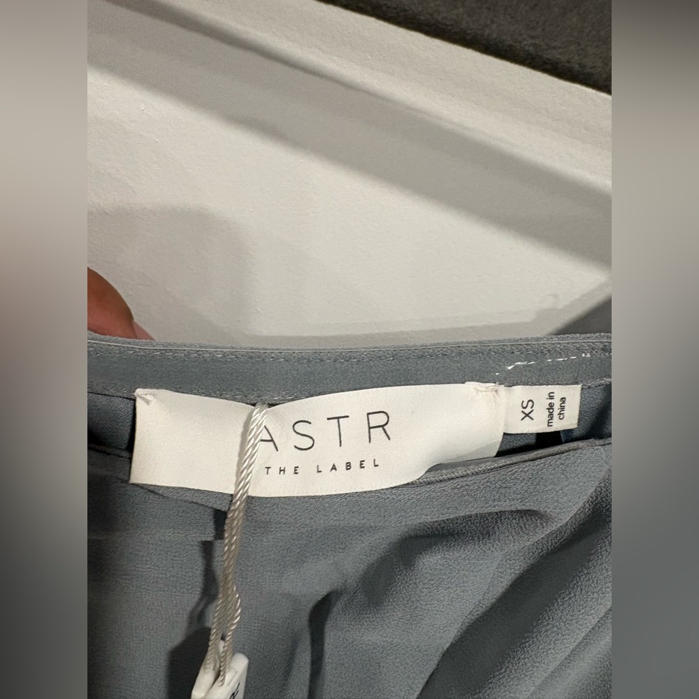 ASTR Lucinda Chiffon Evening Dress NWT - Picture 5 of 6